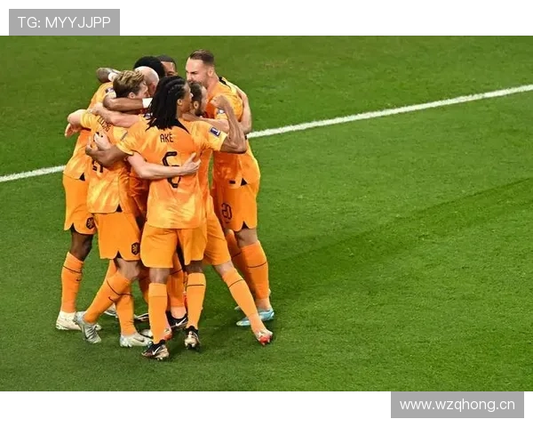 范加尔比赛阅读能力持续提升，战术布局备受期待