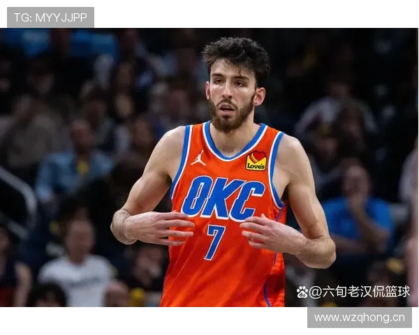 切特·霍姆格伦无球牵制力提升，拉开雷霆内线空间